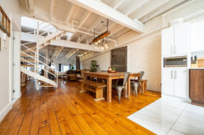North House - Stunning Old Montreal Penthouse